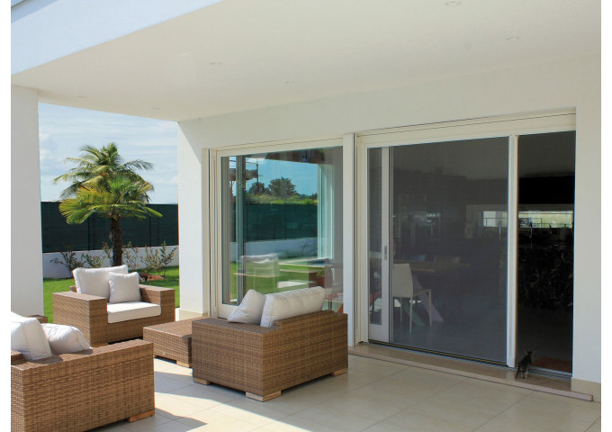 Moustiquaire enroulable latérale 1 vantail grandes dimensions sur mesure