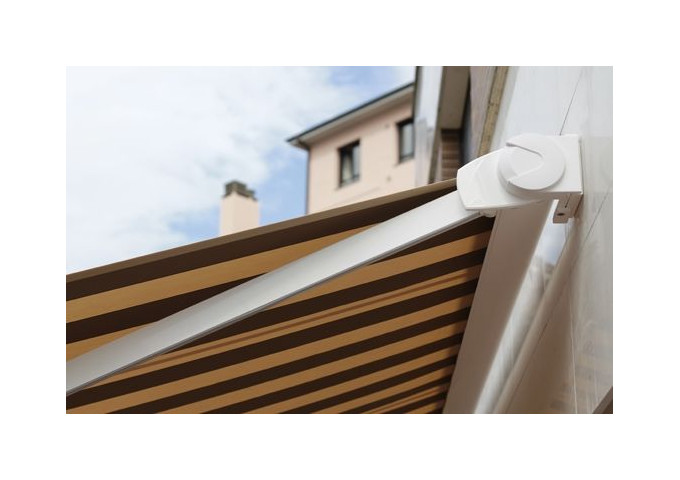Store banne coffre à bras invisible sans lambrequin