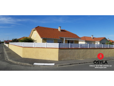 Clôture PVC brise vue Tyrel 020