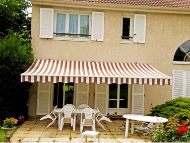 Toile de store marron Dickson orchestra 8552