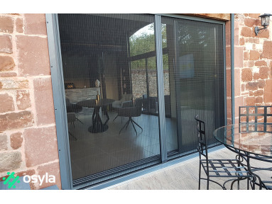 Moustiquaire latérale plissée 2 vantaux pour porte sur mesure