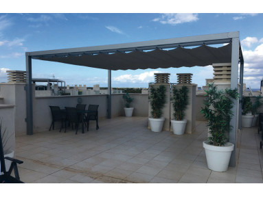 Pergola sur 4 pieds avec toile rétractable et lambrequin