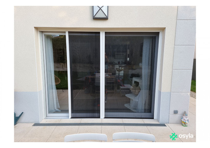 Moustiquaire latérale plissée 2 vantaux pour porte sur mesure