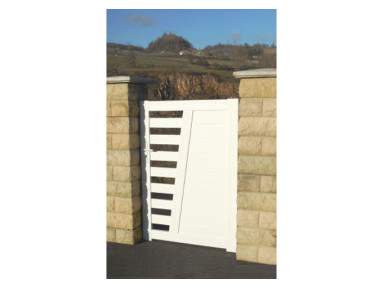 Portillon Crespian en PVC cadre en aluminium hauteur 1,3 mètres