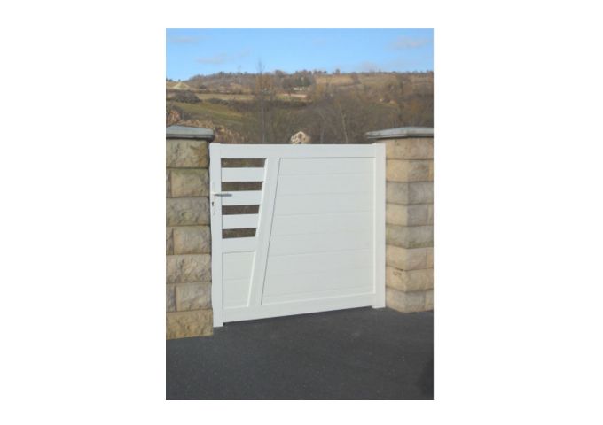 Portillon Nizas PVC cadre en aluminium hauteur 1,3 mètres
