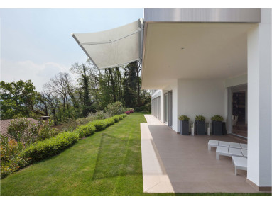 Store banne monobloc sur-mesure jusqu'à 6 x 4,85m, Evora toile acrylique