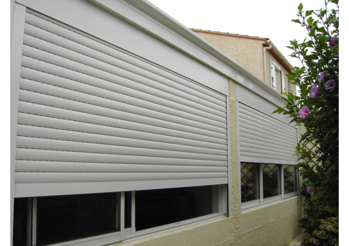 Volet roulant électrique aluminium lames 45x9