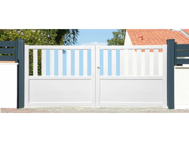 Portail Velaris battant 2 vantaux PVC avec cadre alu hauteur 1,50 mètres