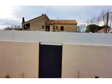 Clôture brise vue PVC Lanister blanc