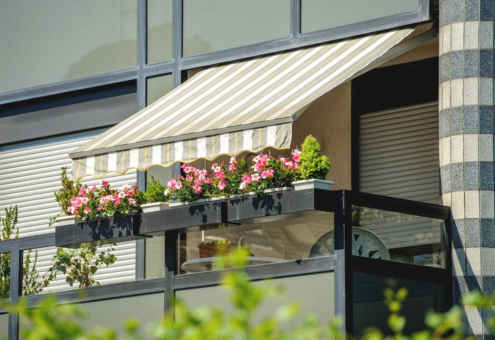 Acheter un store banne sur mesure-2